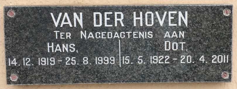 HOVEN Hans, van der 1919-1999 &amp; Dot 1922-2011