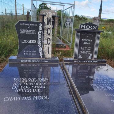 MOOI Rodgers 1932-2018 &amp; Nonceba Sarah 1934-2008