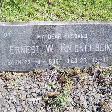 KNIECKELBEIN Ernest W. 1886-1977 &amp; Elizabeth EHRKE 1887-1981