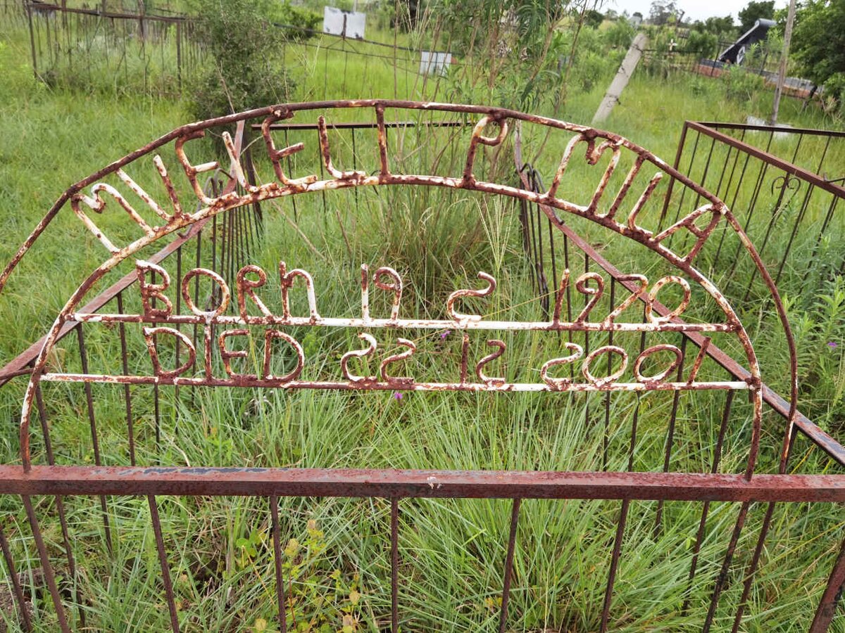 MILA Mveleli P. 1970-2001