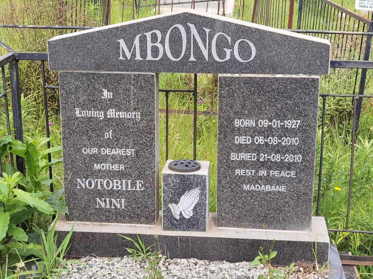 MBONGO Notobile Nini 1927-2010