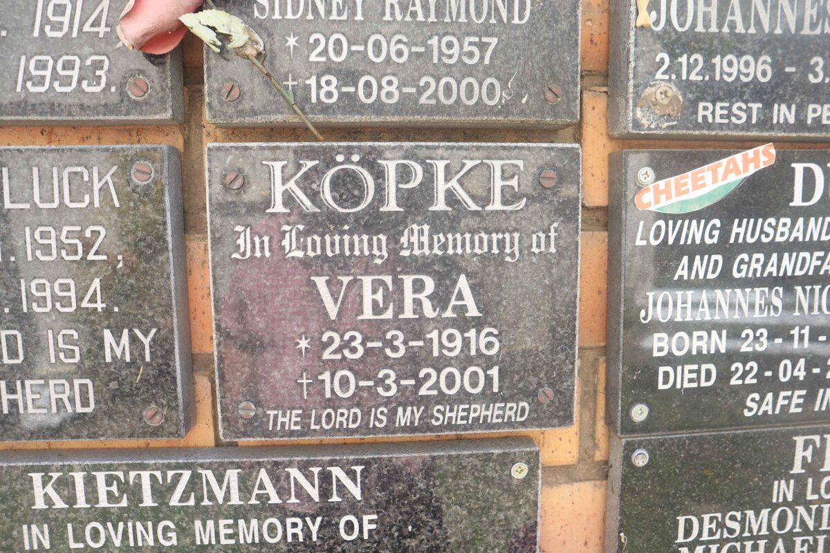 KÖPKE Vera 1916-2001
