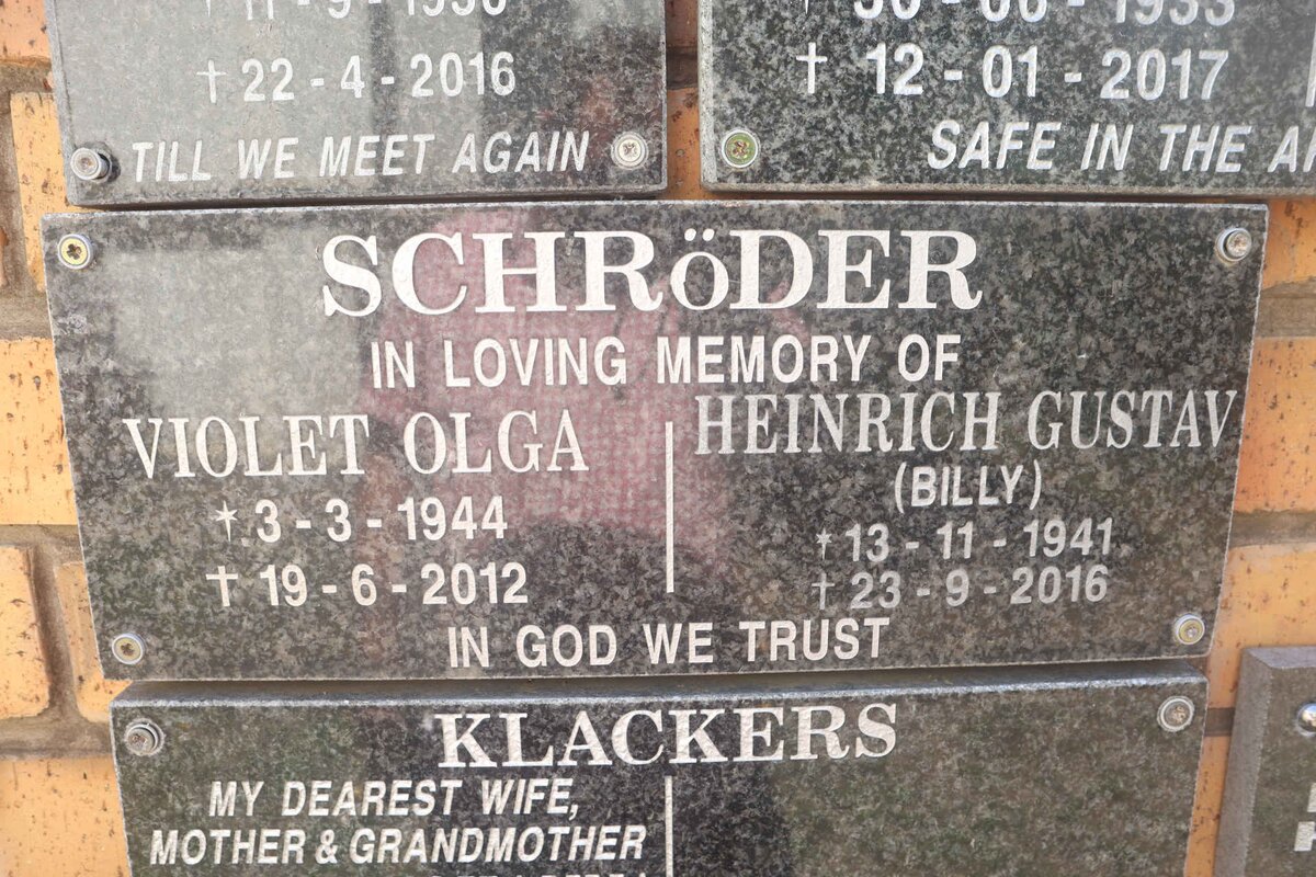 SCHRÖDER Heinrich Gustav 1941-2016 &amp; Violet Olga 1944-2012