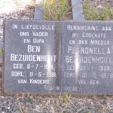 BEZUIDENHOUT Ben 1914-1981 &amp; Petronella 1909-1976