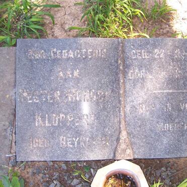 KLOPPERS Hester nee REYNEKE 1879-1966