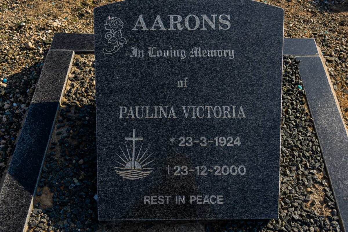 AARONS Paulina Victoria 1924-2000