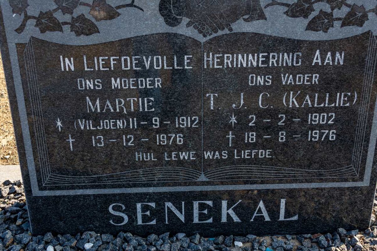 SENEKAL T.J.C. 1902-1976 &amp; Martie VILJOEN 1912-1976