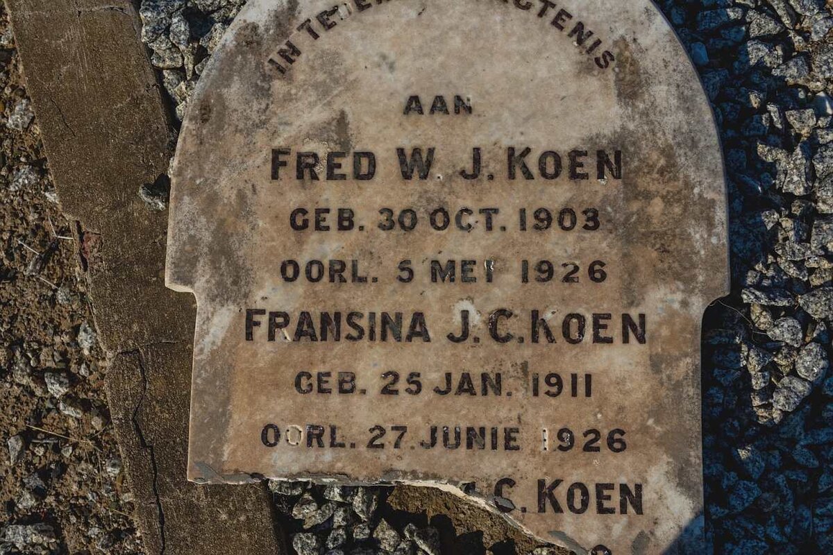 KOEN Fred W.J. 1903-1926 :: KOEN Fransina J.C. 1911-1926 :: KOEN ? C.