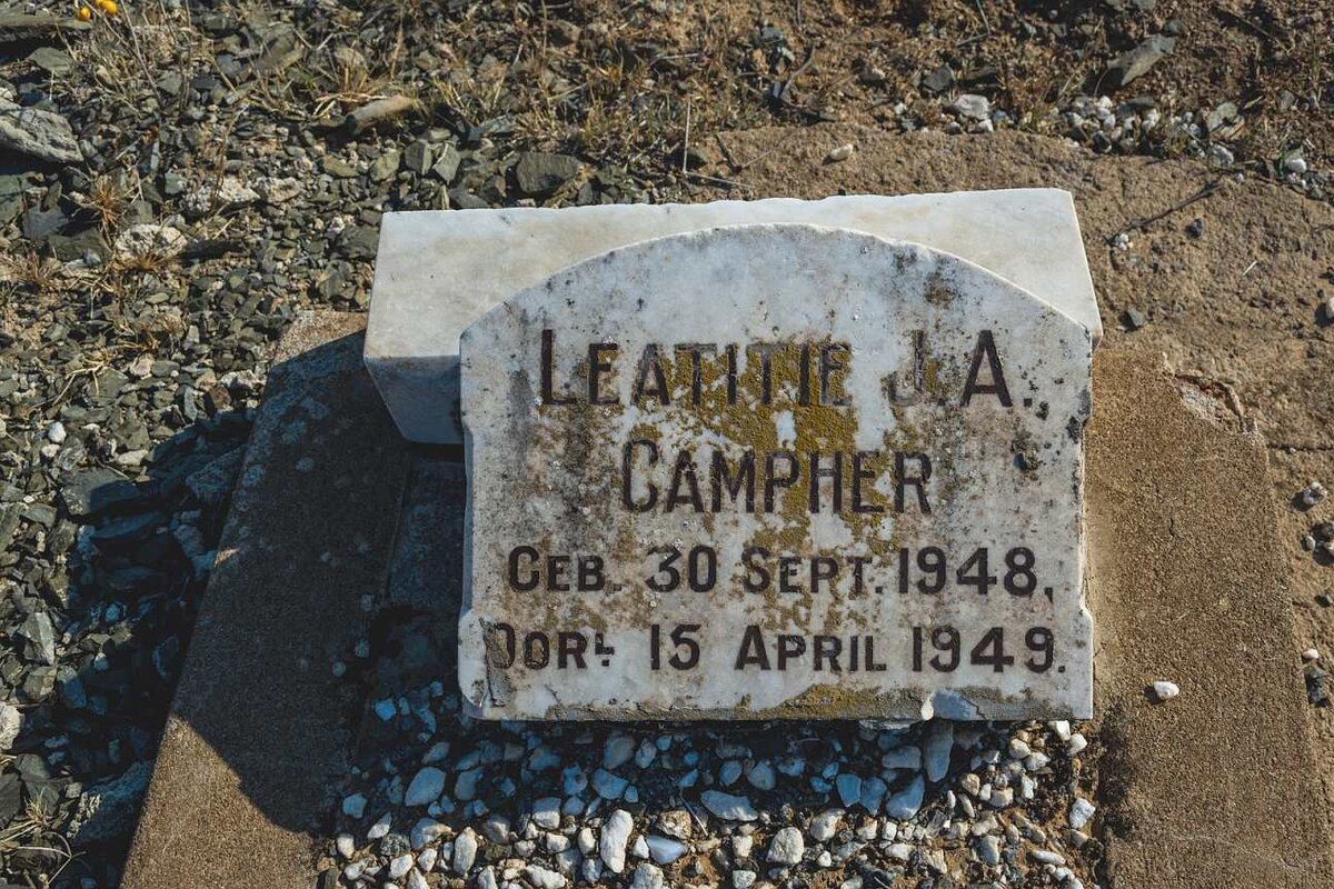 CAMPHER Leatitie J.A. 1948-1949