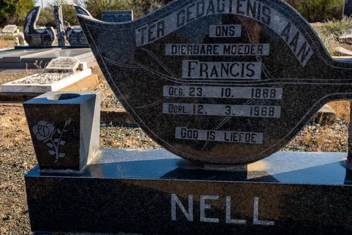 NELL Francis 1888-1968