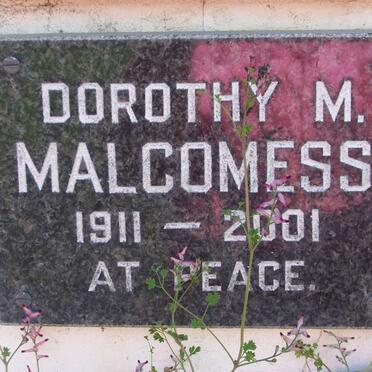 MALCOMESS Dorothy M. 1911-2001