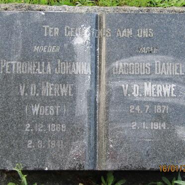 MERWE Jacobus Daniel, v.d. 1871-1914 &amp; Petronella Johanna WOEST 1869-1941