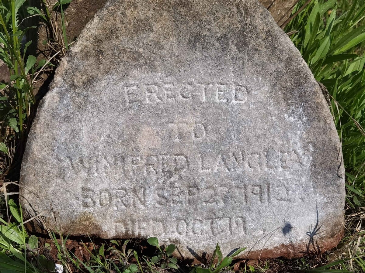LANGLEY Winifred 191?-19??