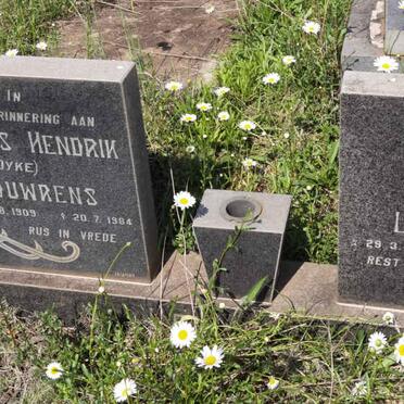 LOUWRENS Johannes Hendrik 1909-1984 &amp; Christina MCFARLANE 1917-1992