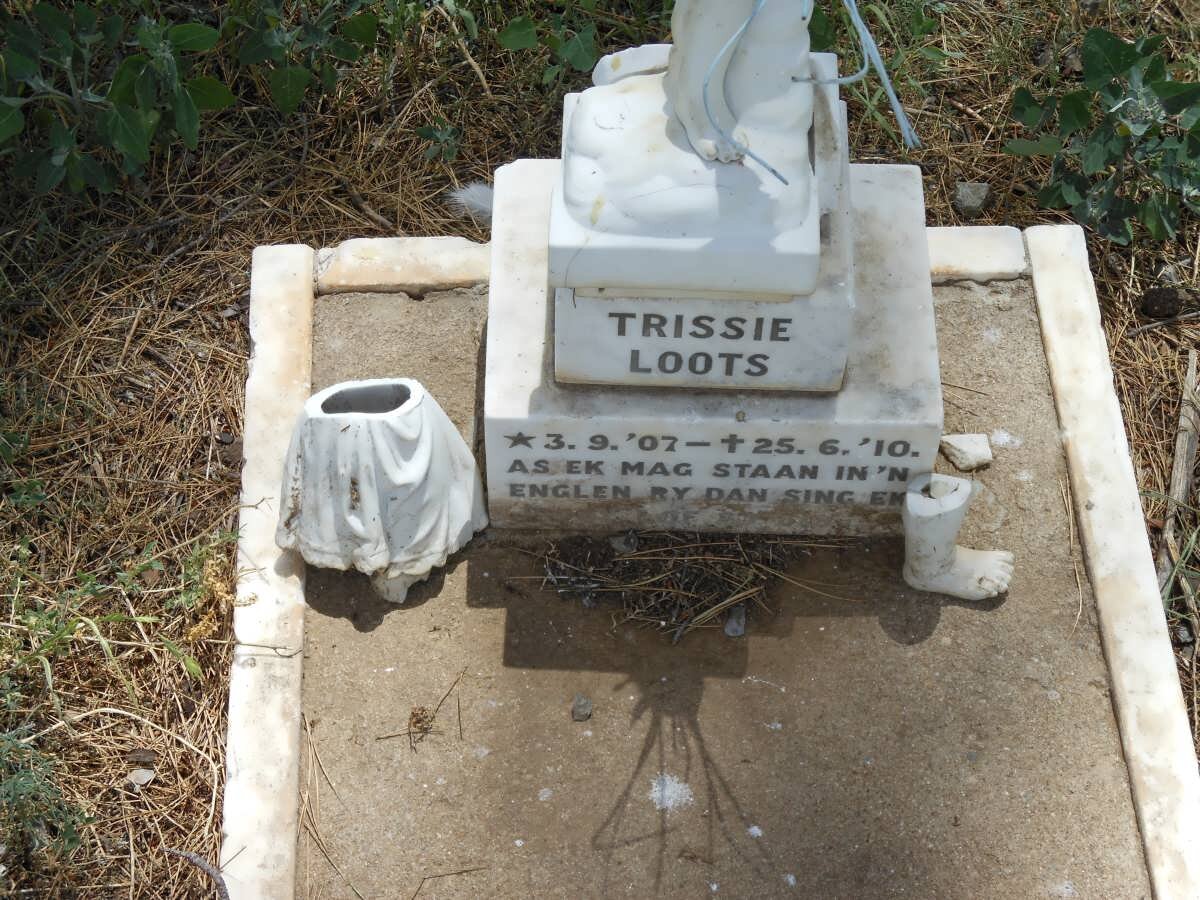 LOOTS Trissie 1907-1910