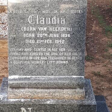 N - Vanne :: Surnames - N