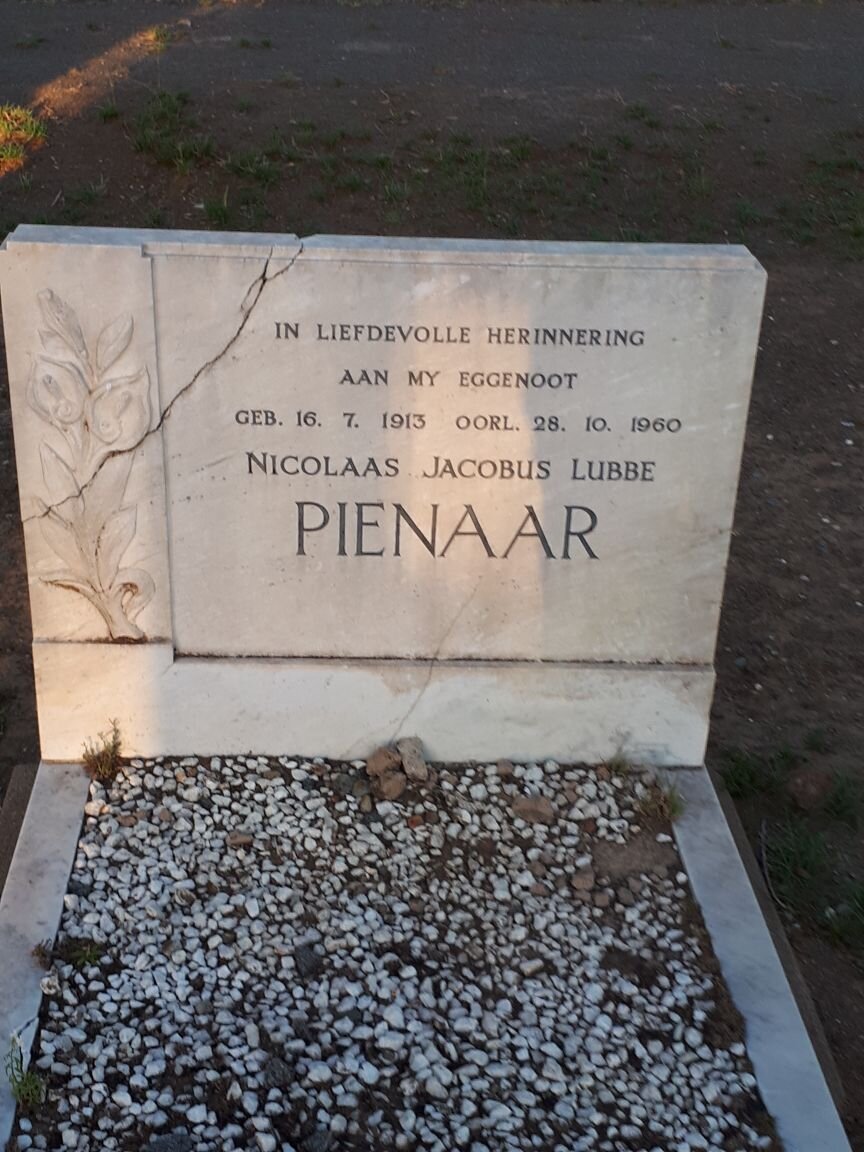 PIENAAR Nicolaas Jacobus Lubbe 1913-1960