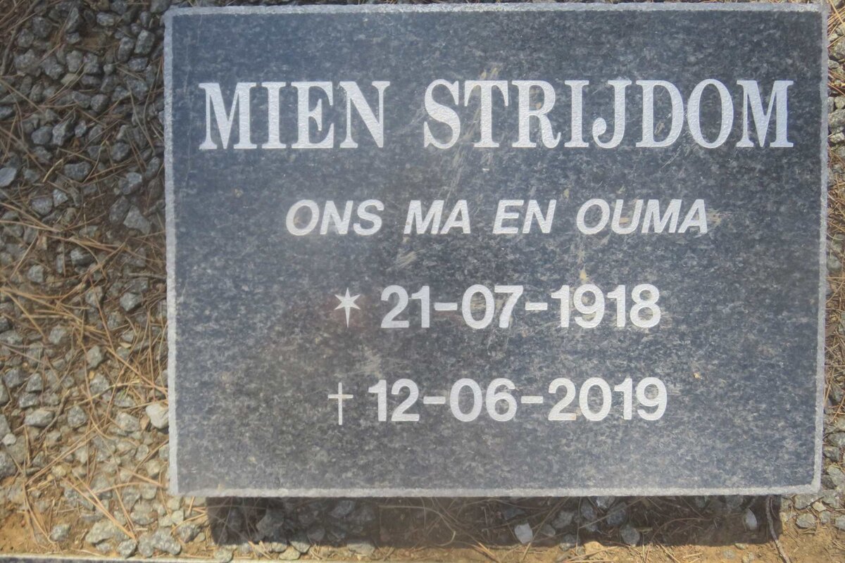 STRIJDOM Mien 1918-2019