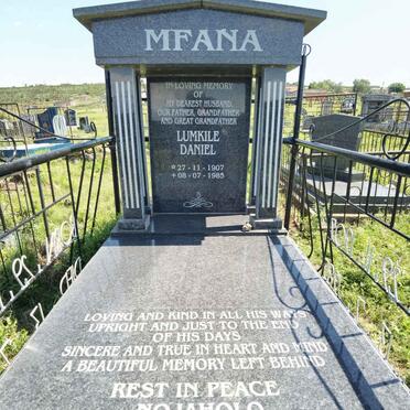 MFANA Lumkile Daniel 1907-1985