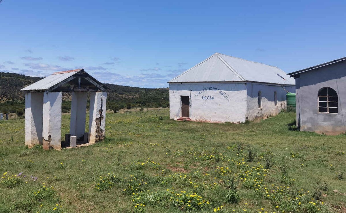 2. Overview Old church / Oorsig ou kerkgebou