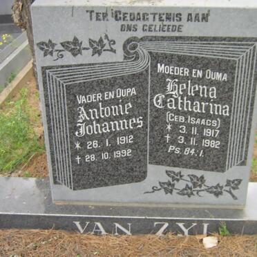 ZYL Antonie Johannes, van 1912-1992 &amp; Helena Catharina ISAACS 1917-1982