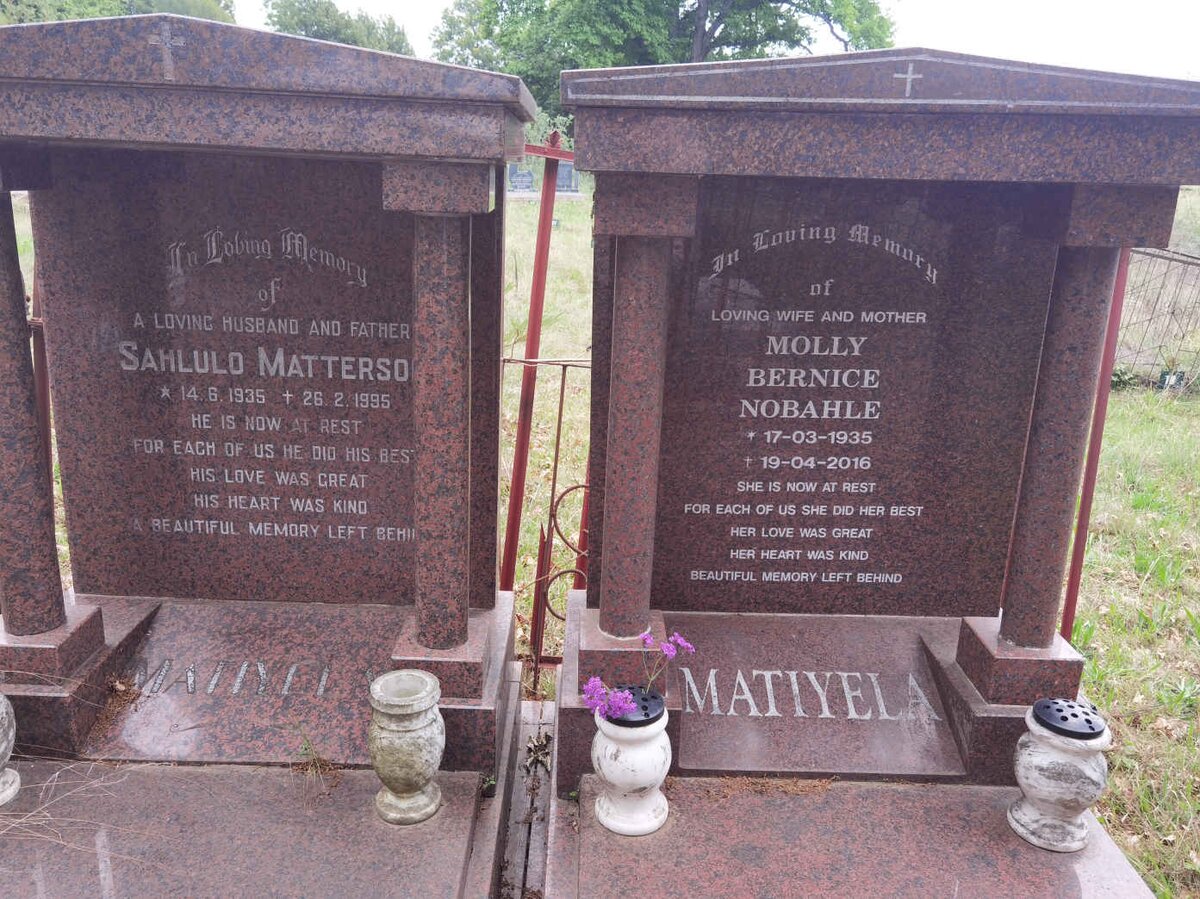 MATIYELA Sahlulo Matterso? 1935-1995 &amp; Molly Bernice Nobahle 1935-2016