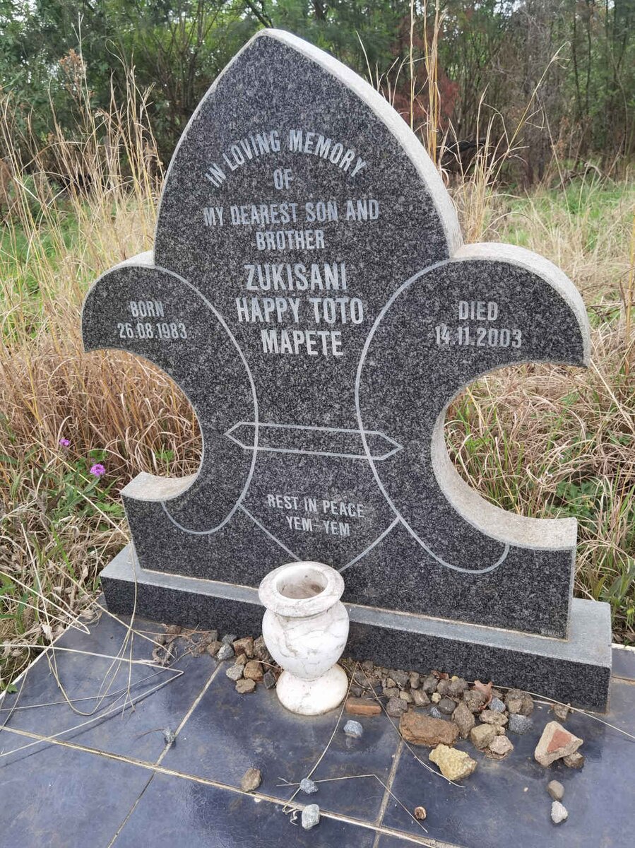 MAPETE Zukisani Happy Toto 1983-2003