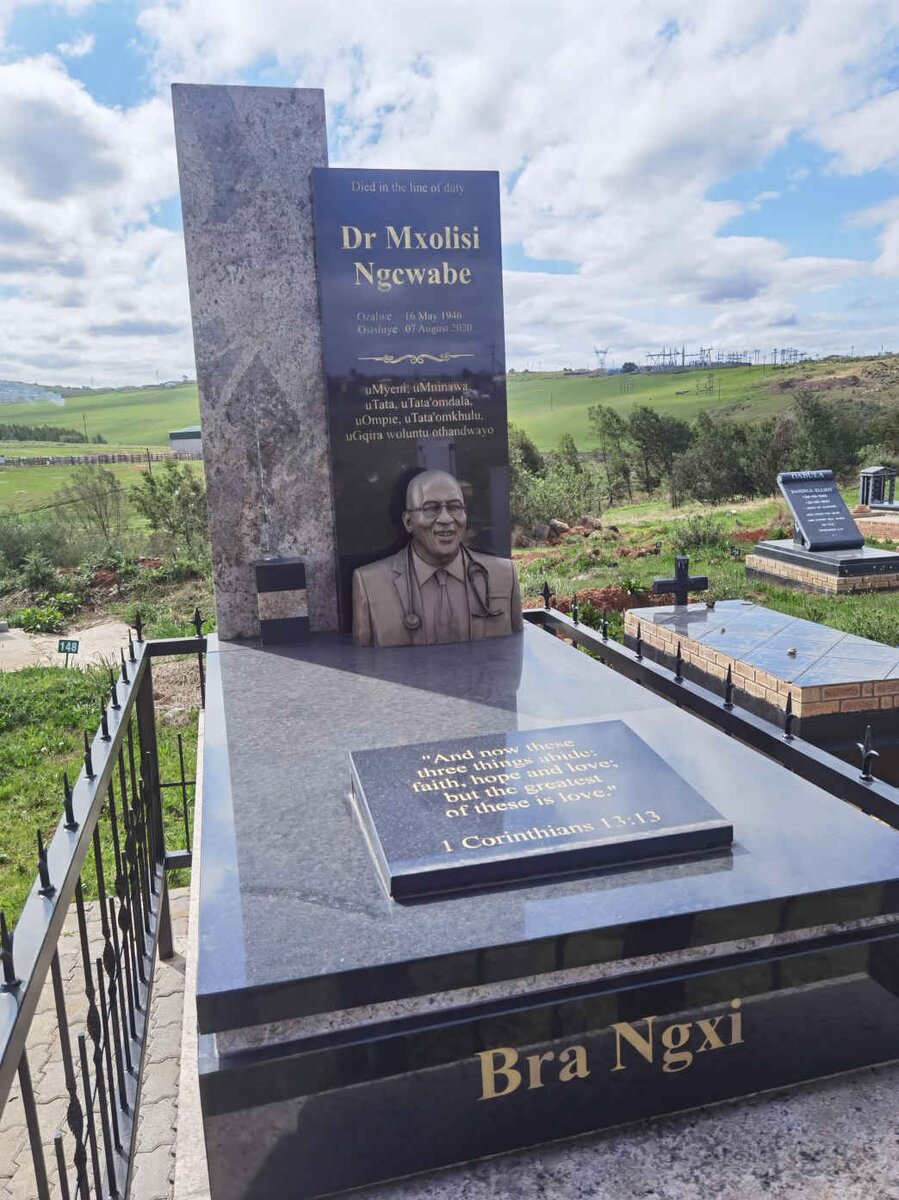 NGEWABE Mxolisi 1946-2020