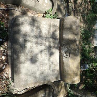 Eastern Cape, MPOFU district, Cathcartvale, Christementkloof, small cemetery