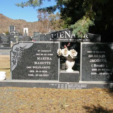 PIENAAR Barend Jacobus 1931-2012 &amp; Martha Marette WOLFAARDT 1939-2007