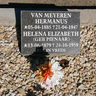 MEYEREN Hermanus, van 1885-1947 &amp; Helena Elizabeth PIENAAR 1879-1959