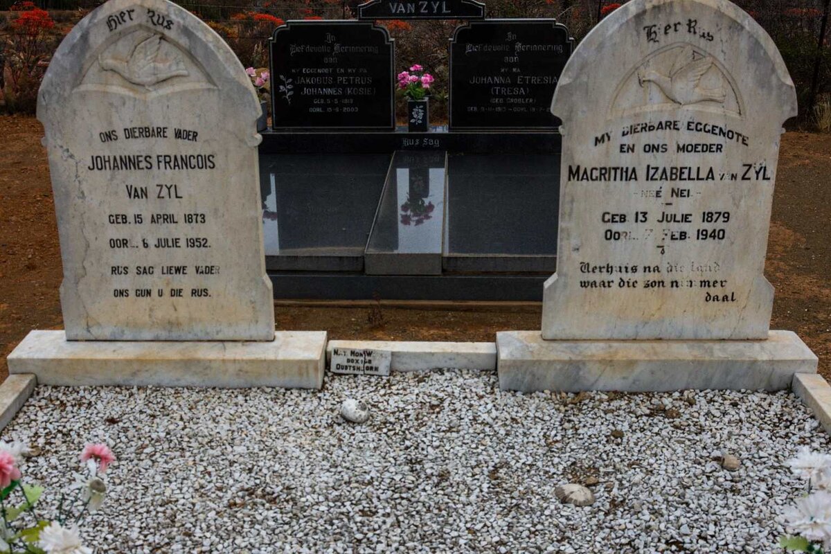 ZYL Johannes Francois, van 1873-1952 &amp; Magritha Izabella NEL 1879-1940