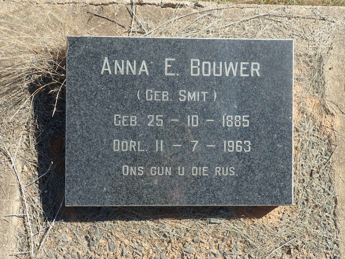 BOUWER Anna E. nee SMIT 1885-1963