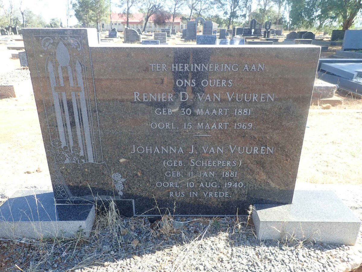 VUUREN Renier D., van 1881-1969 &amp; Johanna J. SCHEEPERS 1881-1940