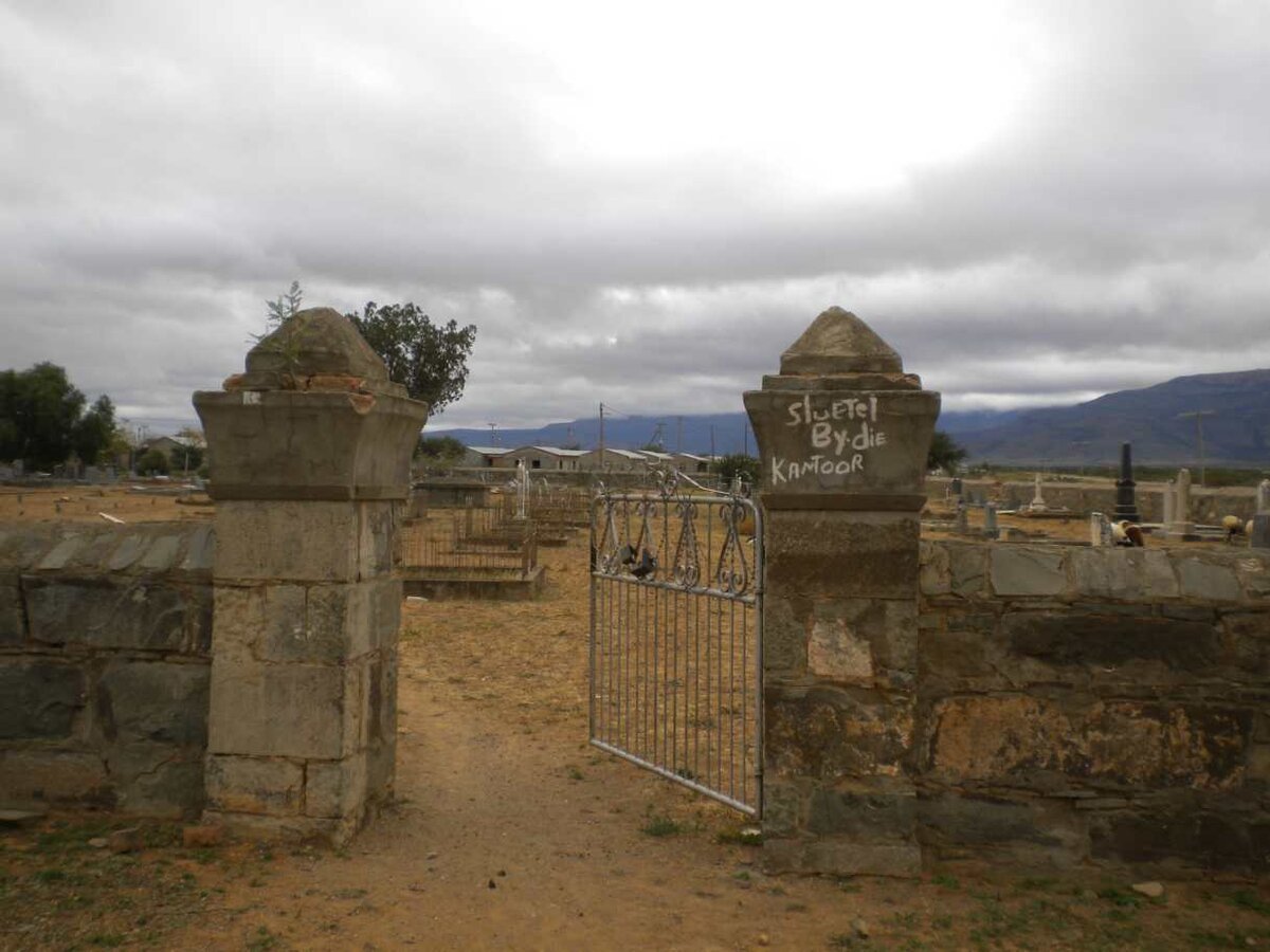 1. Entrance to the cemetery