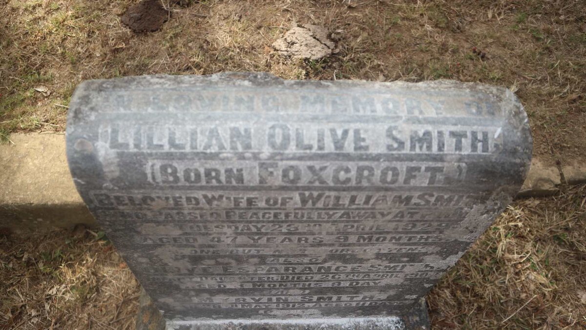 SMITH Lillian Olive nee FOXCROFT -1929 :: SMITH Olive Esparance -1902 :: SMITH Myrvin -1912
