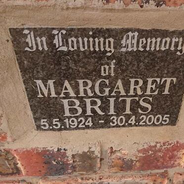 BRITS Margaret 1924-2005