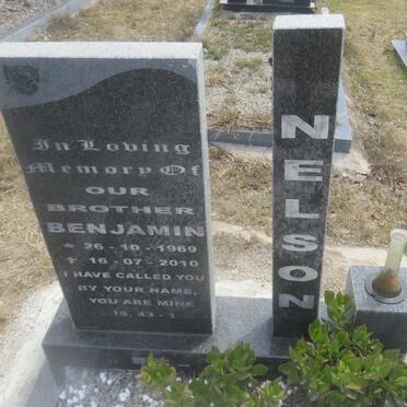 N - Vanne :: Surnames - N