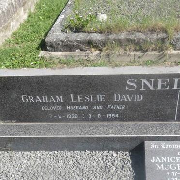 SNELGAR Graham Leslie David 1920-1994 &amp; Adele Studley 1930-2000 :: McGREGOR Janice Leslie 1952-2009