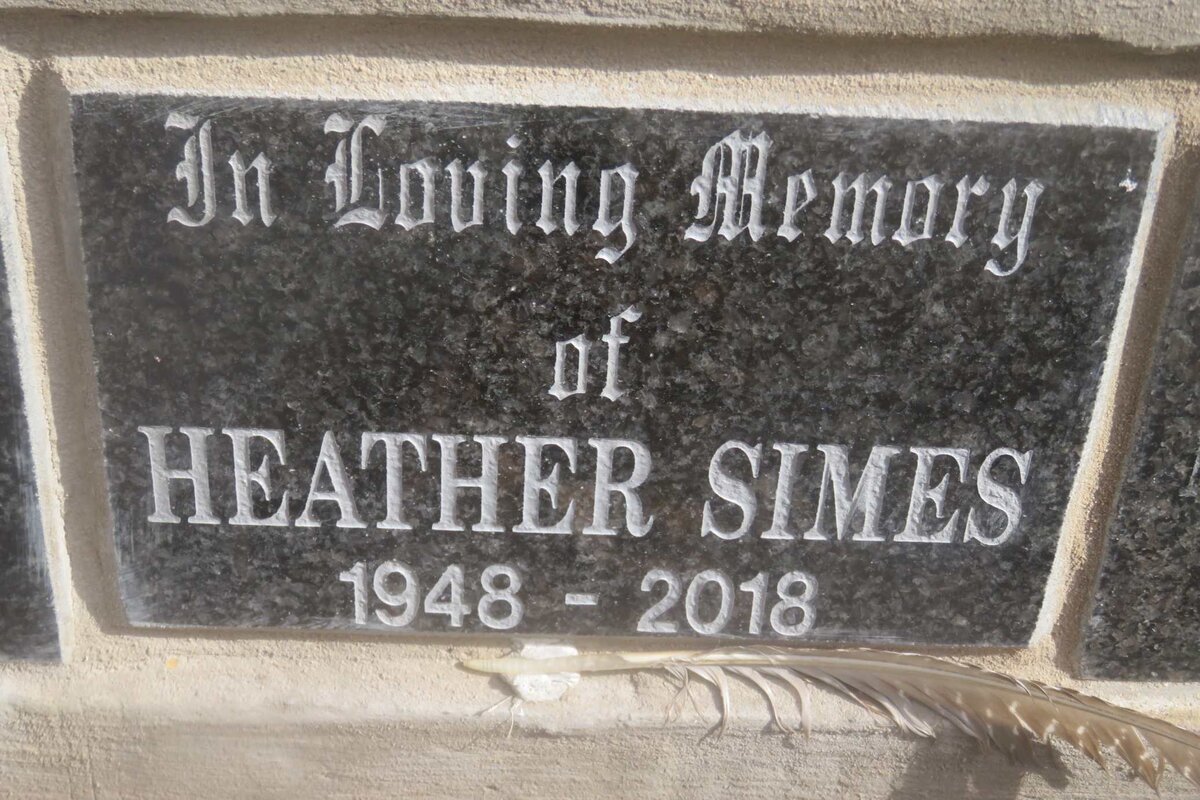 SIMES Heather 1948-2018
