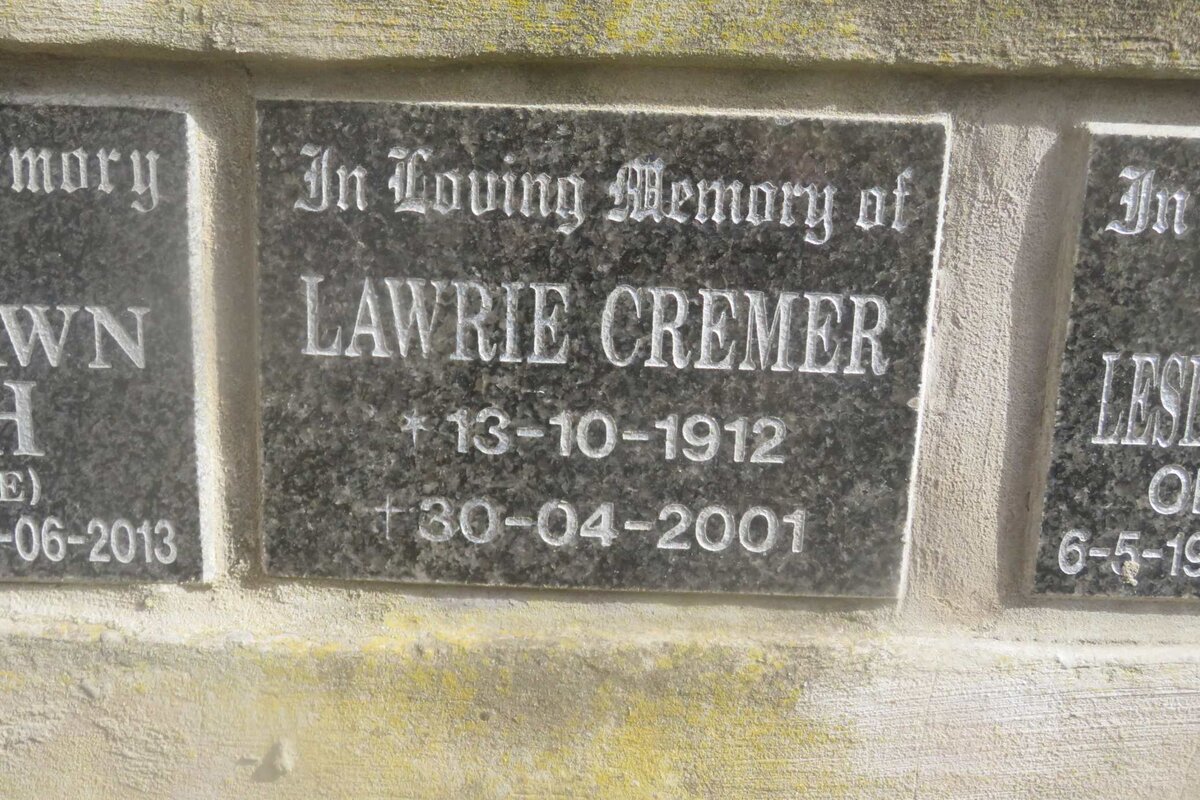 CREMER Lawrie 1912-2001