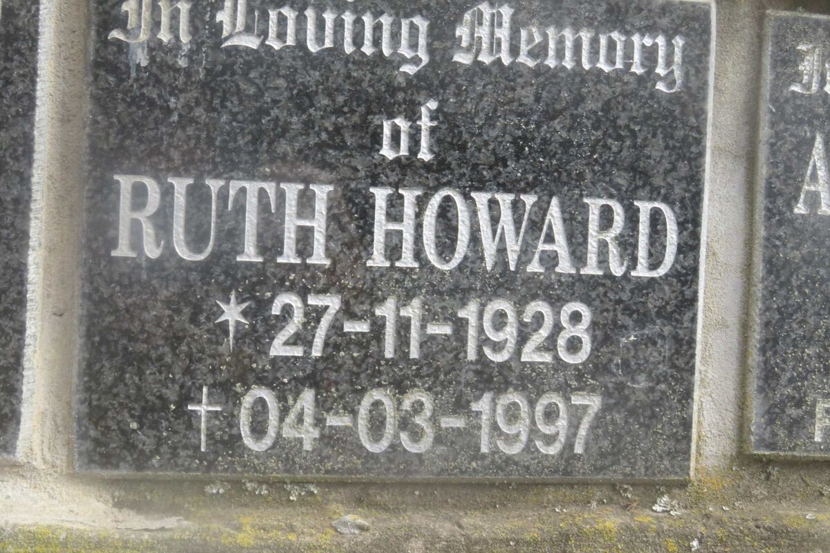 HOWARD Ruth 1928-1997