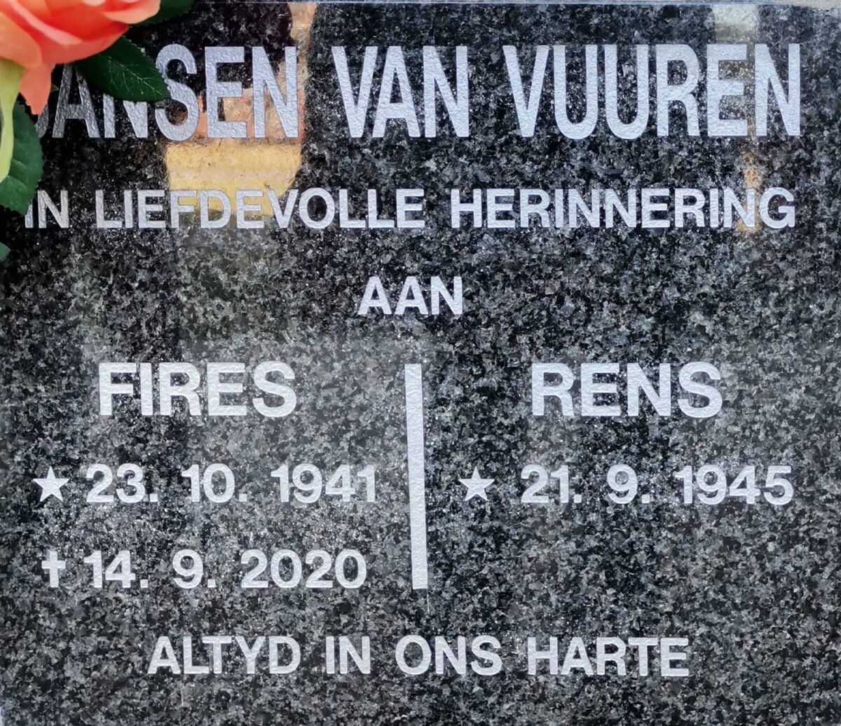 VUUREN Fires, Jansen van 1941-2020 &amp; Rens 1945-