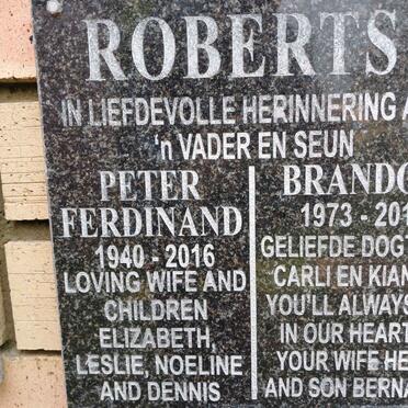 ROBERTS Peter Ferdinand 1940-2016 :: ROBERTS Brandon 1973-2015