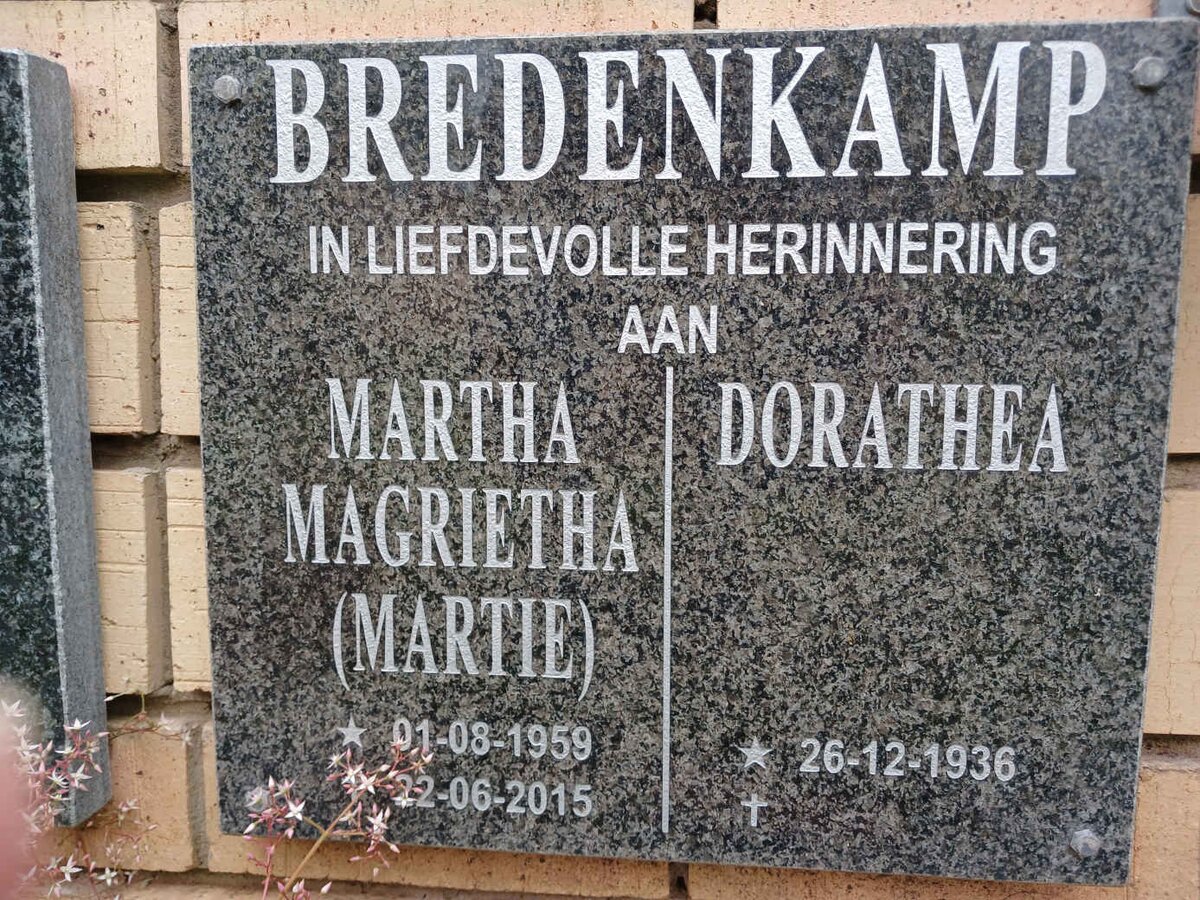BREDENKAMP Dorathea 1936- :: BREDENKAMP Martha Magrietha 1959-2015