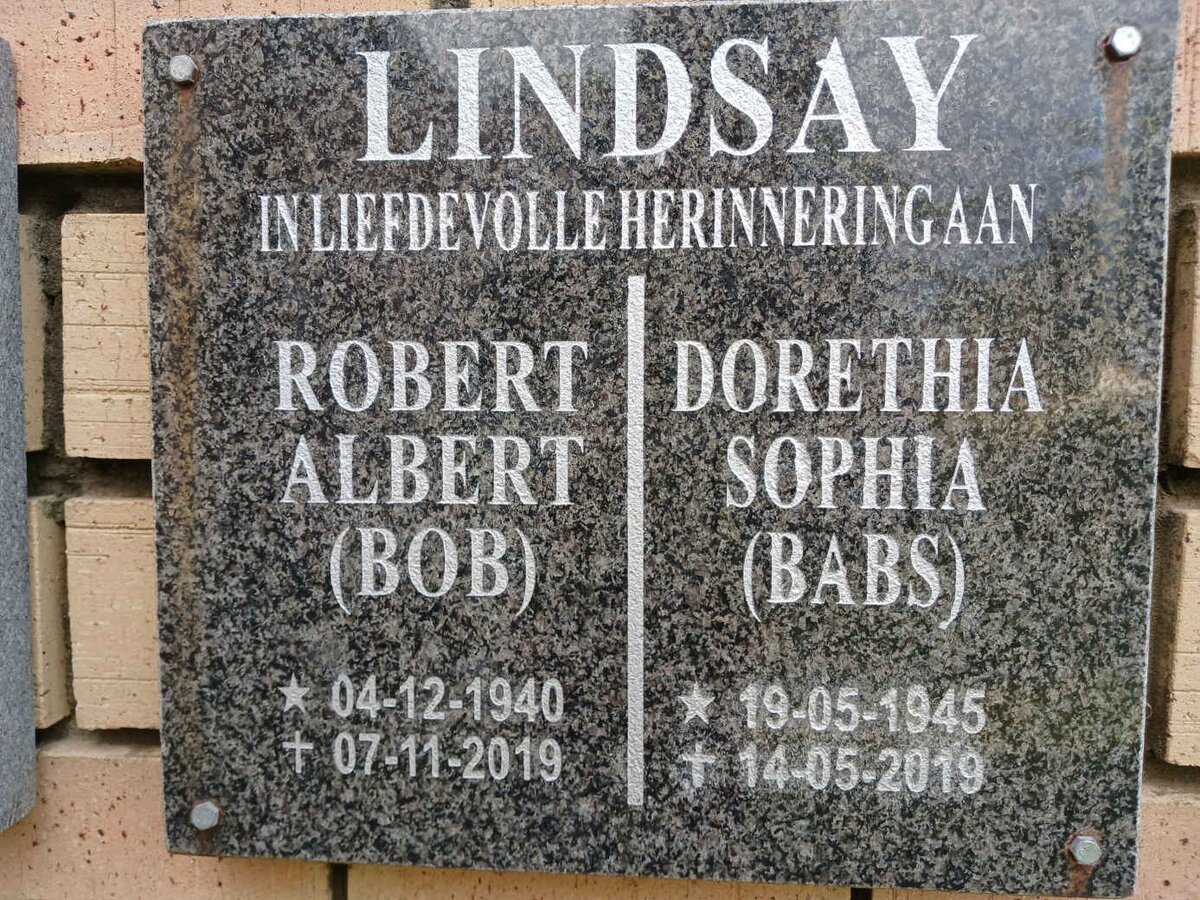 LINDSAY Robert Albert 1940-2019 &amp; Dorethia Sophia 1945-2019