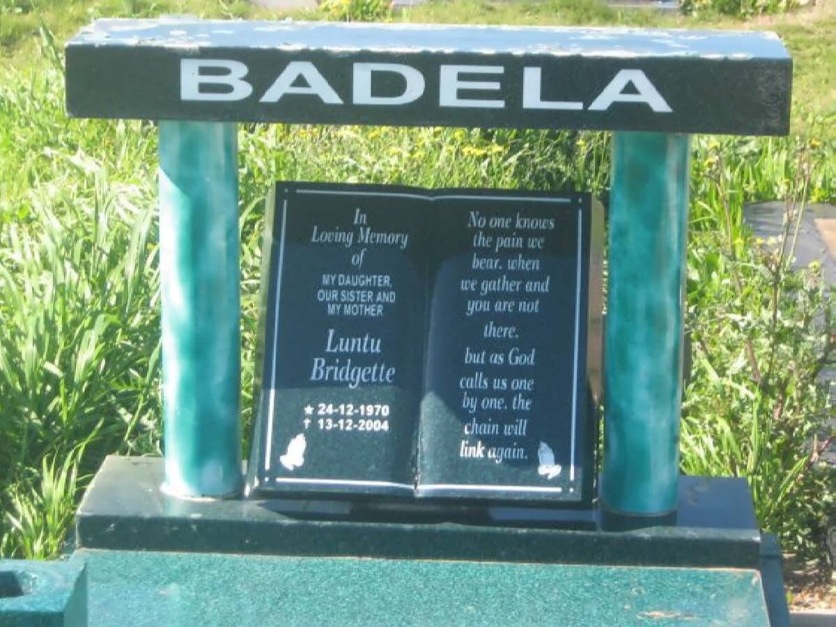 BADELE Luntu Bridgette 1970-2004