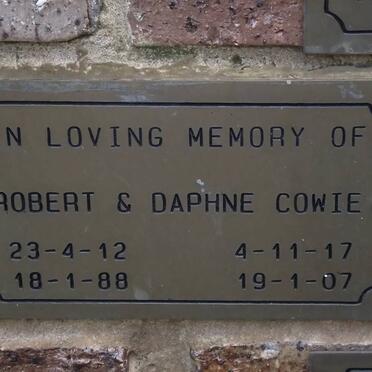 COWIE Robert 1912-1988 &amp; Daphne 1917-2007