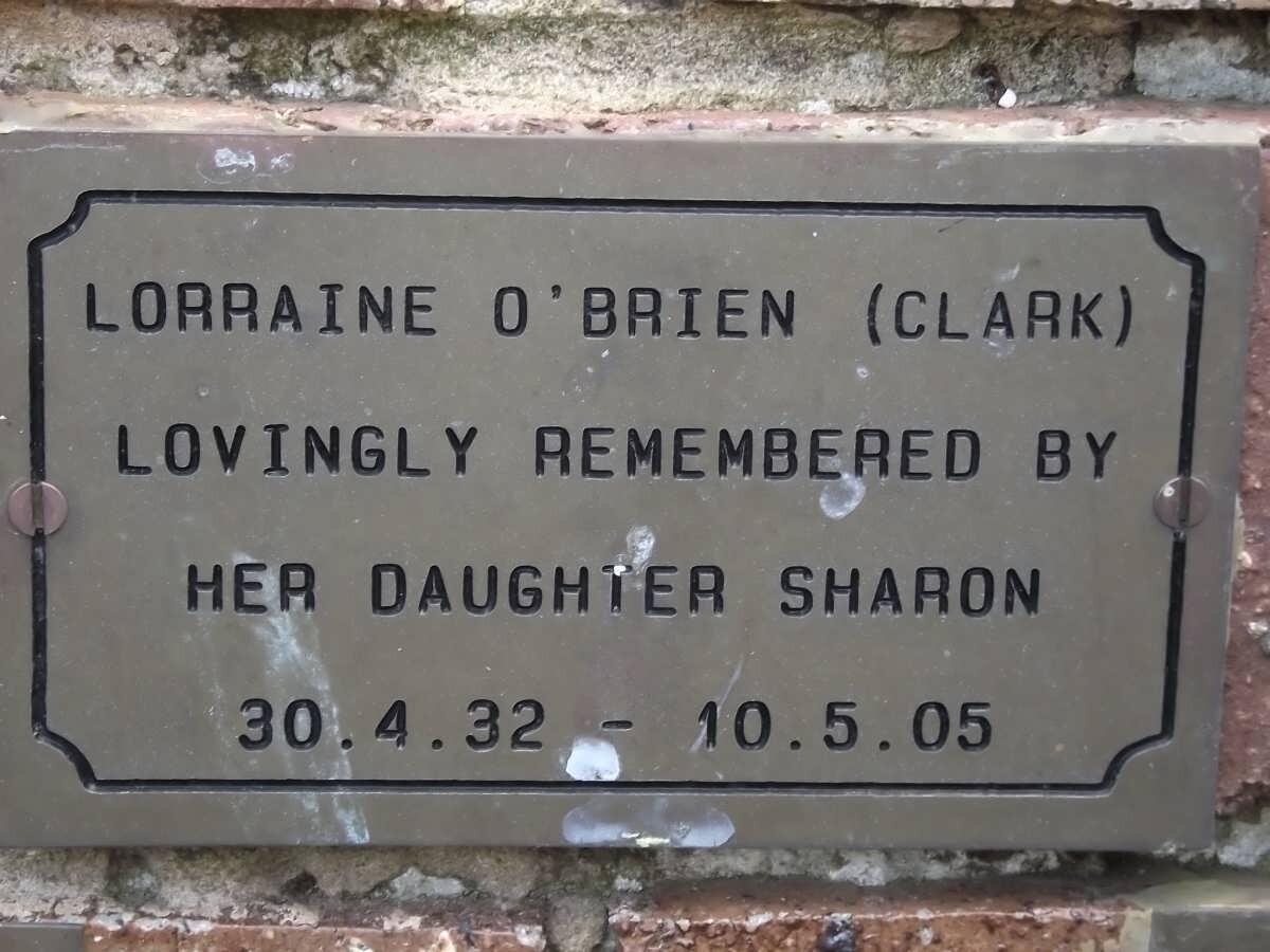 O'BRIEN Lorraine 1932-2005