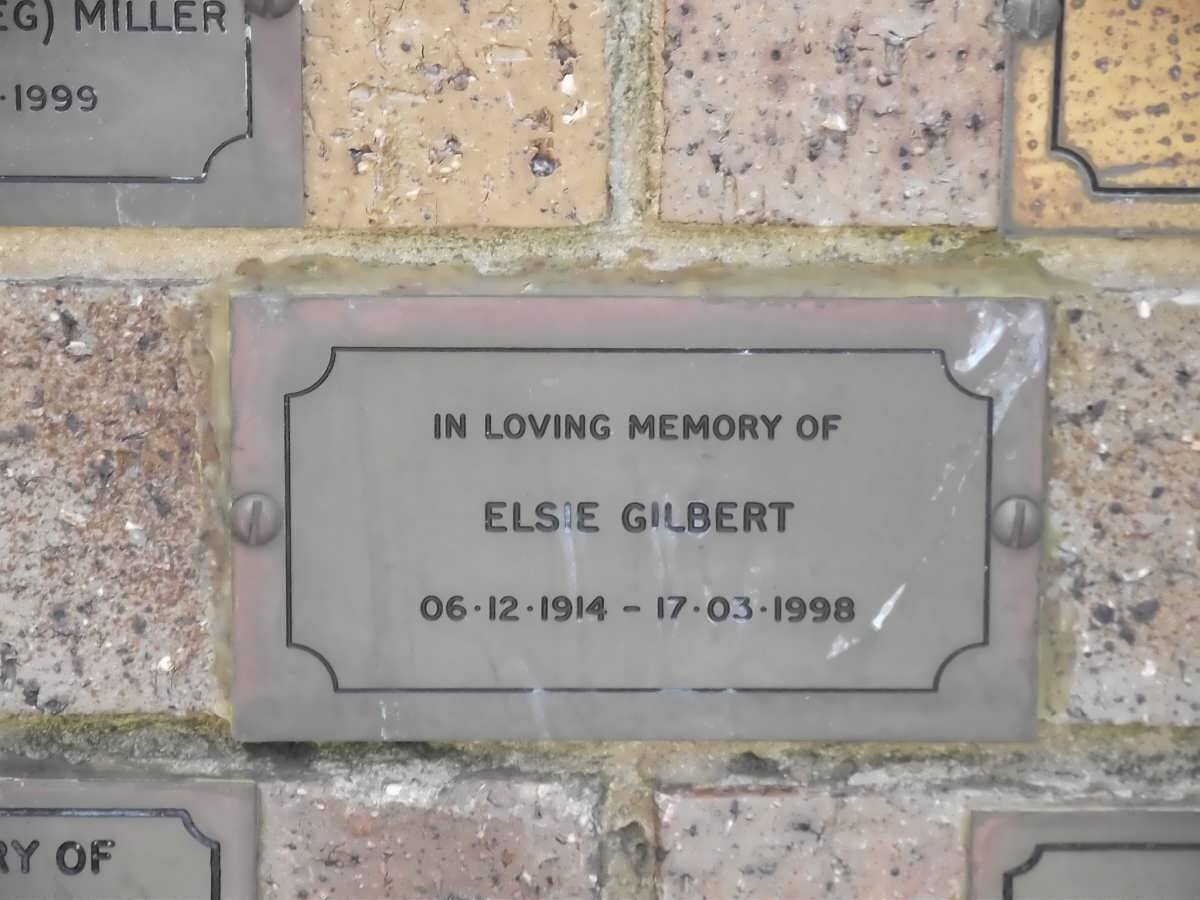 GILBERT Elsie 1914-1998